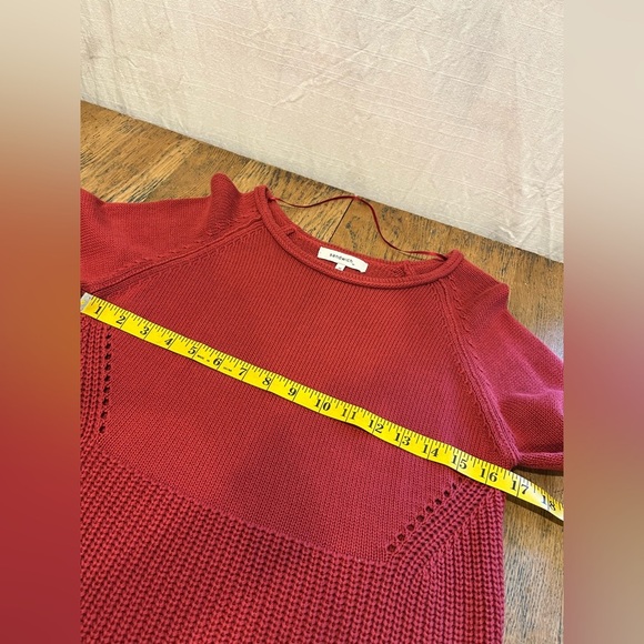 ❤️ Sandwich_ Textured Red Cotton Sweater – Size M - Picture 4 of 8